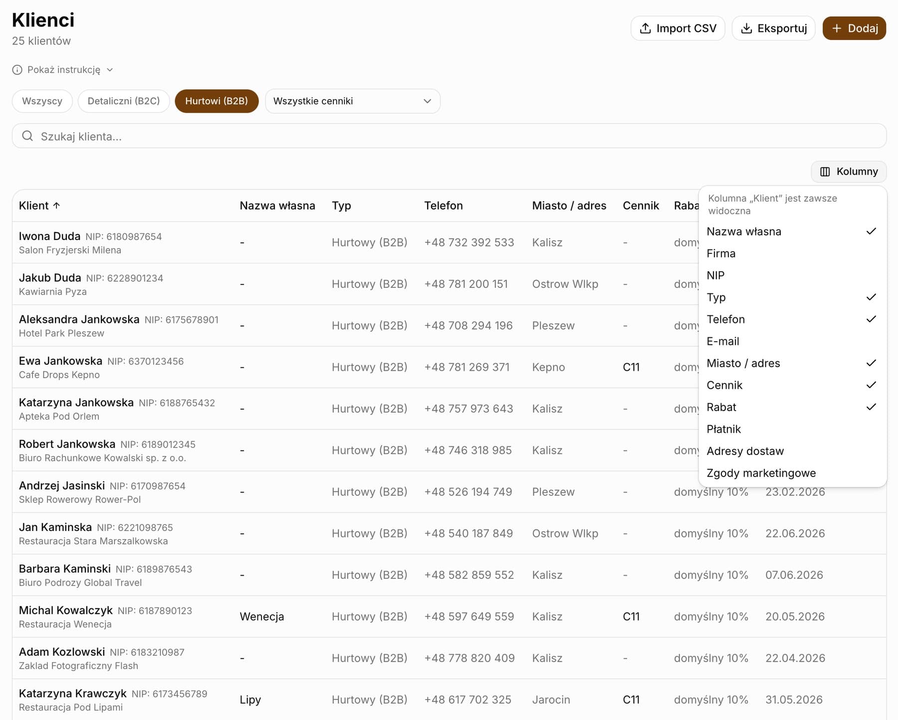 Lista klientów hurtowych z kolumnami Nazwa własna, Typ, Telefon, Miasto / adres, Cennik i Rabat oraz otwartym menu Kolumny z listą kolumn do zaznaczenia